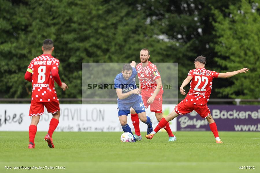 sport, action, Sportgelände Strietwald, SVA, SV Viktoria Aschaffenburg, Regionalliga Südwest, Regionalliga Bayern, Landesfreundschaftsspiele, Fussball, FSV, BFV, Aschaffenburg, 1. FSV Mainz 05 U23, 06.07.2024 - Bild-ID: 2417842