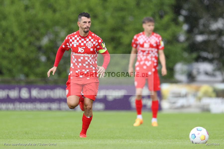 sport, action, Sportgelände Strietwald, SVA, SV Viktoria Aschaffenburg, Regionalliga Südwest, Regionalliga Bayern, Landesfreundschaftsspiele, Fussball, FSV, BFV, Aschaffenburg, 1. FSV Mainz 05 U23, 06.07.2024 - Bild-ID: 2417844