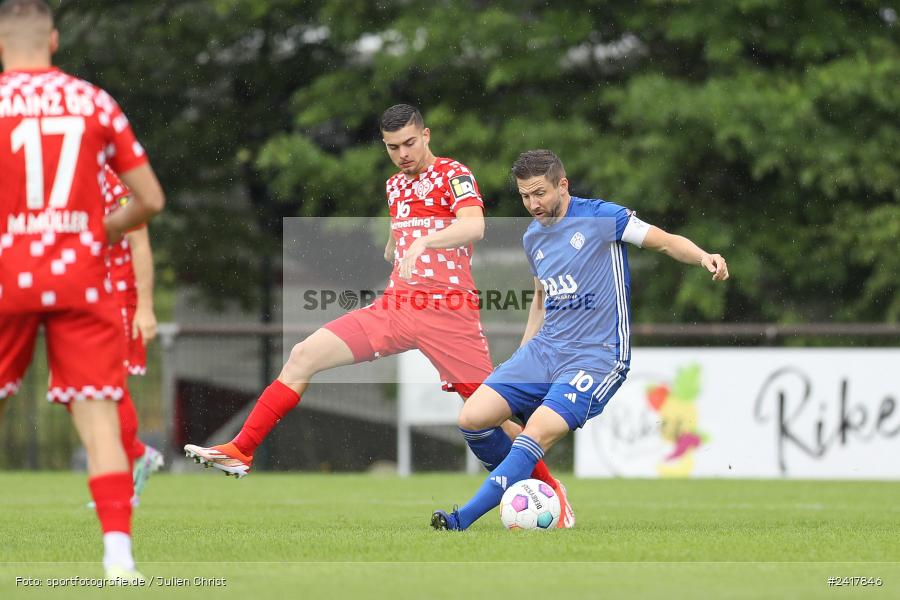 sport, action, Sportgelände Strietwald, SVA, SV Viktoria Aschaffenburg, Regionalliga Südwest, Regionalliga Bayern, Landesfreundschaftsspiele, Fussball, FSV, BFV, Aschaffenburg, 1. FSV Mainz 05 U23, 06.07.2024 - Bild-ID: 2417846 sport, action, Sportgelände Strietwald, SVA, SV Viktoria Aschaffenburg, Regionalliga Südwest, Regionalliga Bayern, Landesfreundschaftsspiele, Fussball, FSV, BFV, Aschaffenburg, 1. FSV Mainz 05 U23, 06.07.2024 - Bild-ID: 2417846