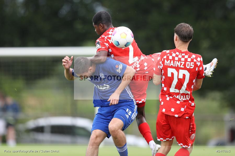 sport, action, Sportgelände Strietwald, SVA, SV Viktoria Aschaffenburg, Regionalliga Südwest, Regionalliga Bayern, Landesfreundschaftsspiele, Fussball, FSV, BFV, Aschaffenburg, 1. FSV Mainz 05 U23, 06.07.2024 - Bild-ID: 2417863