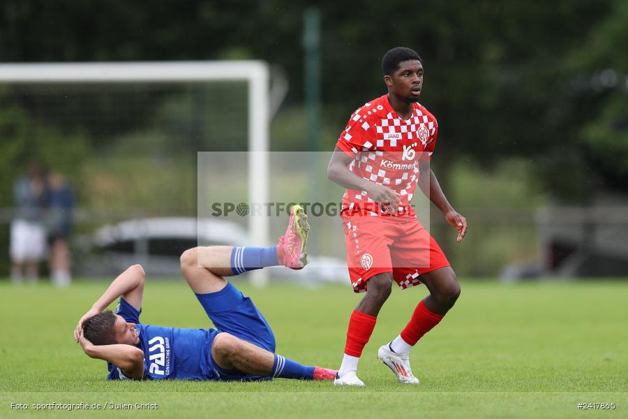sport, action, Sportgelände Strietwald, SVA, SV Viktoria Aschaffenburg, Regionalliga Südwest, Regionalliga Bayern, Landesfreundschaftsspiele, Fussball, FSV, BFV, Aschaffenburg, 1. FSV Mainz 05 U23, 06.07.2024 - Bild-ID: 2417865 sport, action, Sportgelände Strietwald, SVA, SV Viktoria Aschaffenburg, Regionalliga Südwest, Regionalliga Bayern, Landesfreundschaftsspiele, Fussball, FSV, BFV, Aschaffenburg, 1. FSV Mainz 05 U23, 06.07.2024 - Bild-ID: 2417865