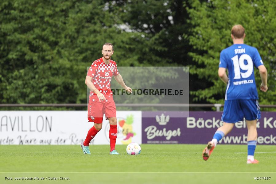 sport, action, Sportgelände Strietwald, SVA, SV Viktoria Aschaffenburg, Regionalliga Südwest, Regionalliga Bayern, Landesfreundschaftsspiele, Fussball, FSV, BFV, Aschaffenburg, 1. FSV Mainz 05 U23, 06.07.2024 - Bild-ID: 2417887 sport, action, Sportgelände Strietwald, SVA, SV Viktoria Aschaffenburg, Regionalliga Südwest, Regionalliga Bayern, Landesfreundschaftsspiele, Fussball, FSV, BFV, Aschaffenburg, 1. FSV Mainz 05 U23, 06.07.2024 - Bild-ID: 2417887