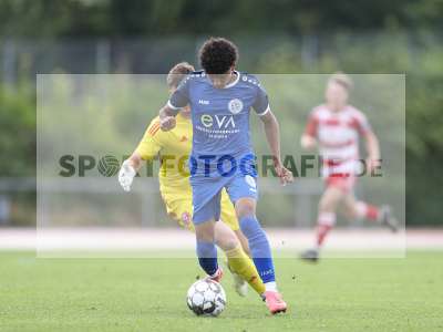 Fotos von FC Bayern Alzenau - Fortuna Düsseldorf (U23) auf sportfotografie.de