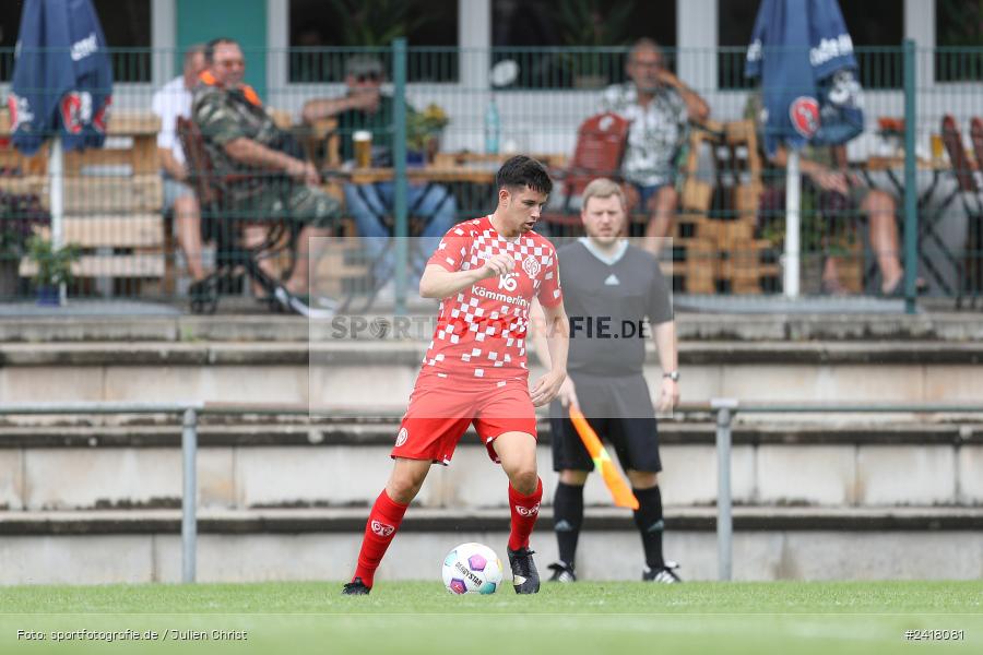 sport, action, Sportgelände Strietwald, SVA, SV Viktoria Aschaffenburg, Regionalliga Südwest, Regionalliga Bayern, Landesfreundschaftsspiele, Fussball, FSV, BFV, Aschaffenburg, 1. FSV Mainz 05 U23, 06.07.2024 - Bild-ID: 2418081