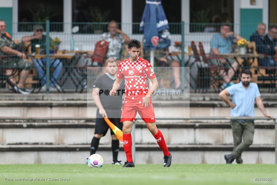 sport, action, Sportgelände Strietwald, SVA, SV Viktoria Aschaffenburg, Regionalliga Südwest, Regionalliga Bayern, Landesfreundschaftsspiele, Fussball, FSV, BFV, Aschaffenburg, 1. FSV Mainz 05 U23, 06.07.2024 - Bild-ID: 2418082