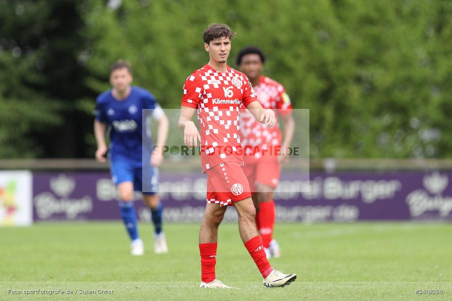 sport, action, Sportgelände Strietwald, SVA, SV Viktoria Aschaffenburg, Regionalliga Südwest, Regionalliga Bayern, Landesfreundschaftsspiele, Fussball, FSV, BFV, Aschaffenburg, 1. FSV Mainz 05 U23, 06.07.2024 - Bild-ID: 2418088