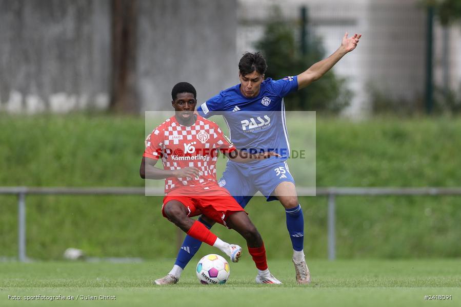 sport, action, Sportgelände Strietwald, SVA, SV Viktoria Aschaffenburg, Regionalliga Südwest, Regionalliga Bayern, Landesfreundschaftsspiele, Fussball, FSV, BFV, Aschaffenburg, 1. FSV Mainz 05 U23, 06.07.2024 - Bild-ID: 2418091
