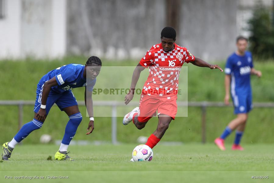 sport, action, Sportgelände Strietwald, SVA, SV Viktoria Aschaffenburg, Regionalliga Südwest, Regionalliga Bayern, Landesfreundschaftsspiele, Fussball, FSV, BFV, Aschaffenburg, 1. FSV Mainz 05 U23, 06.07.2024 - Bild-ID: 2418095