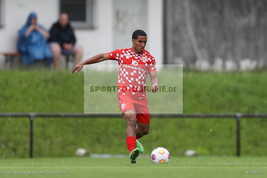 sport, action, Sportgelände Strietwald, SVA, SV Viktoria Aschaffenburg, Regionalliga Südwest, Regionalliga Bayern, Landesfreundschaftsspiele, Fussball, FSV, BFV, Aschaffenburg, 1. FSV Mainz 05 U23, 06.07.2024 - Bild-ID: 2418115