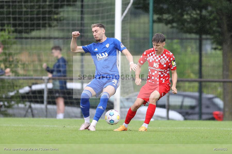 sport, action, Sportgelände Strietwald, SVA, SV Viktoria Aschaffenburg, Regionalliga Südwest, Regionalliga Bayern, Landesfreundschaftsspiele, Fussball, FSV, BFV, Aschaffenburg, 1. FSV Mainz 05 U23, 06.07.2024 - Bild-ID: 2418120