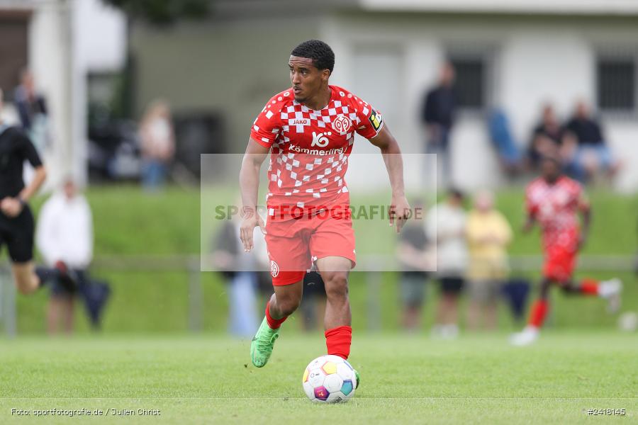 sport, action, Sportgelände Strietwald, SVA, SV Viktoria Aschaffenburg, Regionalliga Südwest, Regionalliga Bayern, Landesfreundschaftsspiele, Fussball, FSV, BFV, Aschaffenburg, 1. FSV Mainz 05 U23, 06.07.2024 - Bild-ID: 2418145