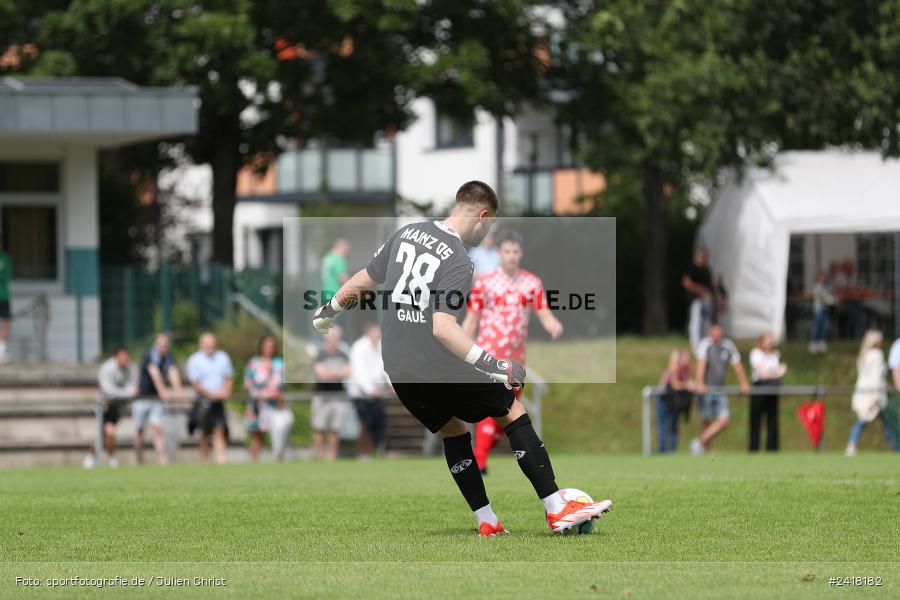 Sportgelände Strietwald, Aschaffenburg, 06.07.2024, sport, action, BFV, Fussball, Landesfreundschaftsspiele, Regionalliga Südwest, Regionalliga Bayern, FSV, SVA, 1. FSV Mainz 05 U23, SV Viktoria Aschaffenburg - Bild-ID: 2418182
