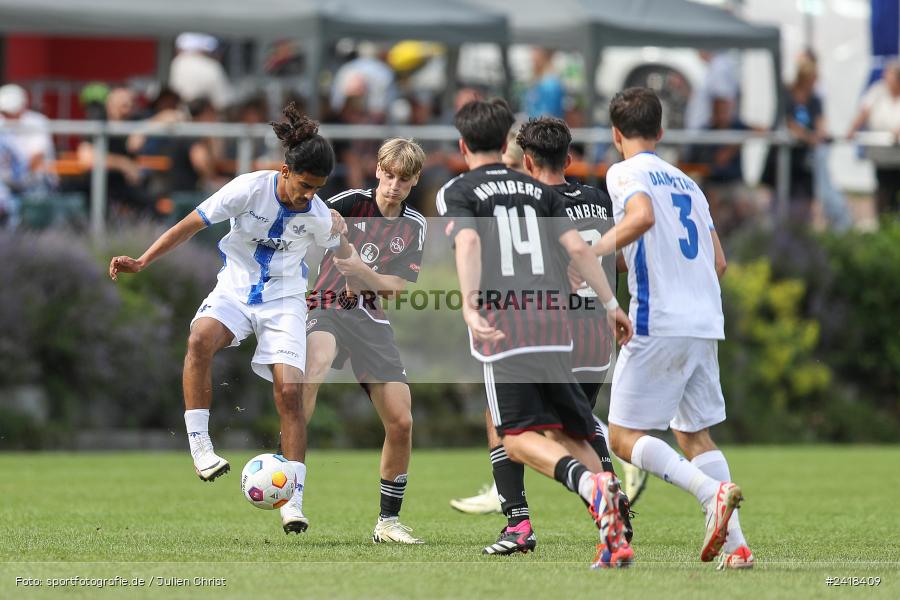 sport, action, U17, Sportgelände, SV Darmstadt 98, Landesfreundschaftsspiele, Junioren Bundesliga, Fussball, DFB, Altfeld, 1. FC Nürnberg, 07.07.2024 - Bild-ID: 2418409