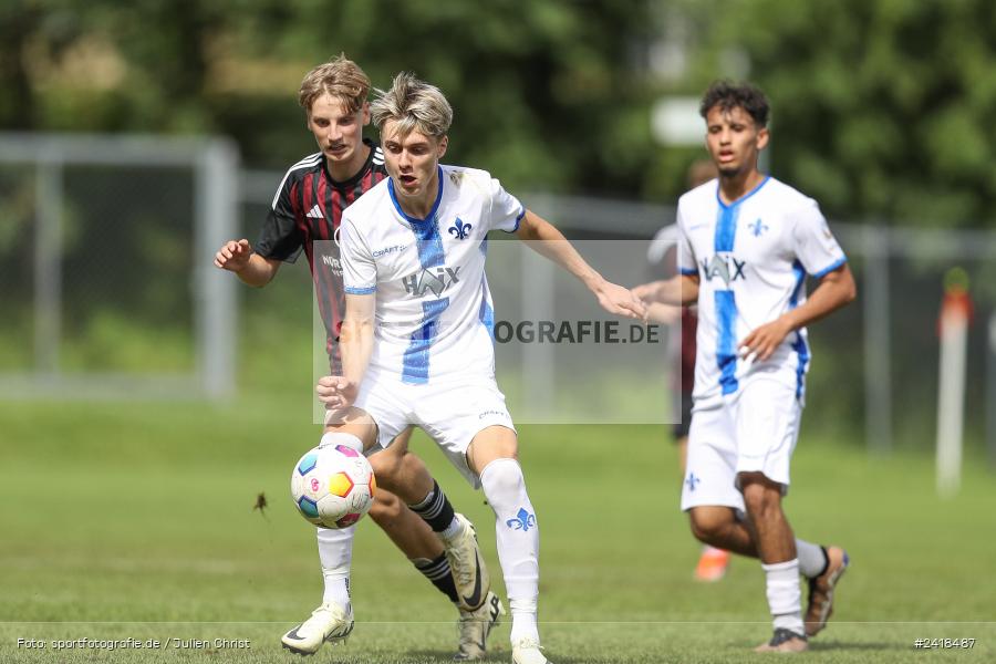 sport, action, U17, Sportgelände, SV Darmstadt 98, Landesfreundschaftsspiele, Junioren Bundesliga, Fussball, DFB, Altfeld, 1. FC Nürnberg, 07.07.2024 - Bild-ID: 2418487 sport, action, U17, Sportgelände, SV Darmstadt 98, Landesfreundschaftsspiele, Junioren Bundesliga, Fussball, DFB, Altfeld, 1. FC Nürnberg, 07.07.2024 - Bild-ID: 2418487