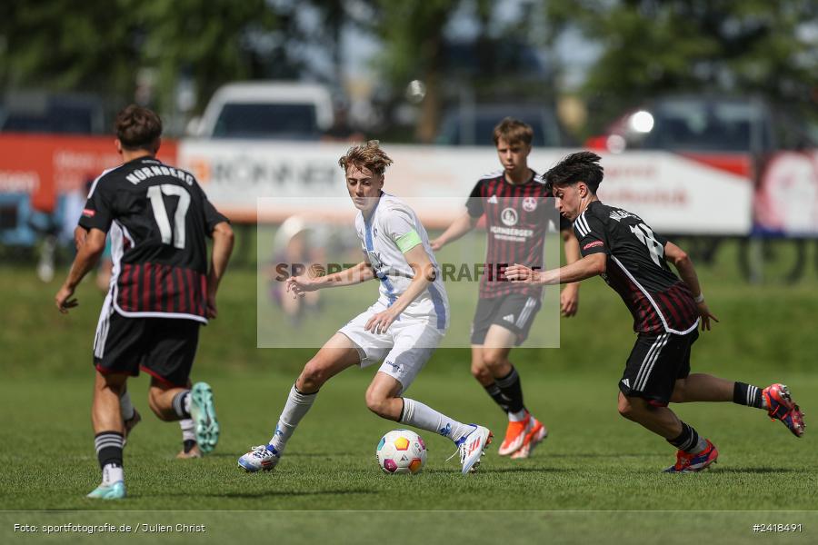 sport, action, U17, Sportgelände, SV Darmstadt 98, Landesfreundschaftsspiele, Junioren Bundesliga, Fussball, DFB, Altfeld, 1. FC Nürnberg, 07.07.2024 - Bild-ID: 2418491 sport, action, U17, Sportgelände, SV Darmstadt 98, Landesfreundschaftsspiele, Junioren Bundesliga, Fussball, DFB, Altfeld, 1. FC Nürnberg, 07.07.2024 - Bild-ID: 2418491