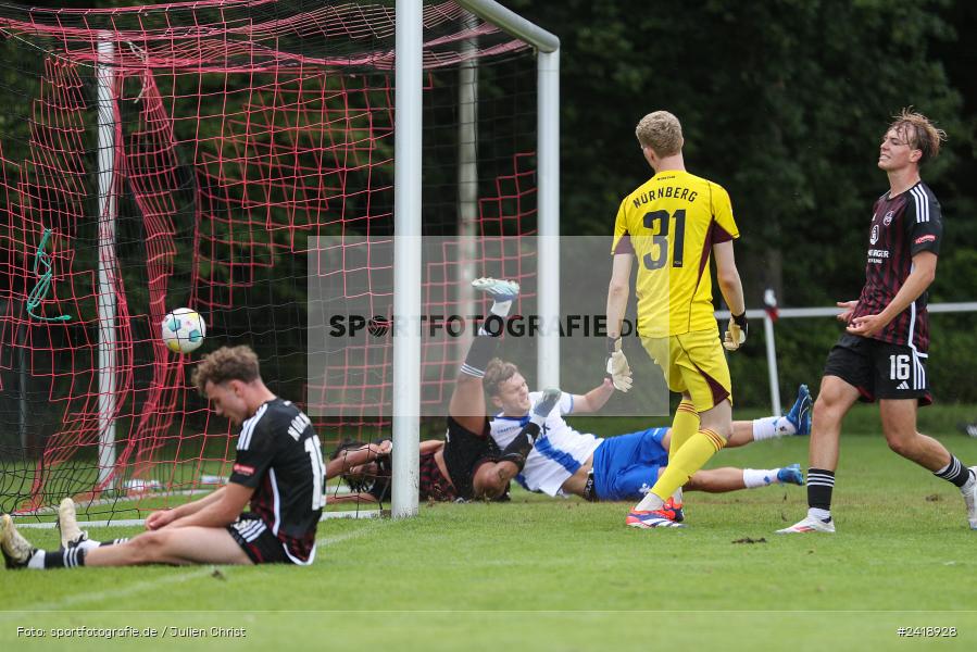 sport, action, U19, Sportgelände, SV Darmstadt 98, Landesfreundschaftsspiele, Junioren Bundesliga, Fussball, DFB, Altfeld, 1. FC Nürnberg, 08.07.2024 - Bild-ID: 2418928