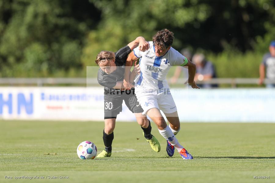 sport, action, TSV Karlburg, TSV, Sportgelände, SVD, SV Darmstadt 98 (U21), Landesfreundschaftsspiele, Karlburg, Hessenliga, HFV, Fussball, D98, Bayernliga Nord, BFV, 10.07.2024 - Bild-ID: 2418961 sport, action, TSV Karlburg, TSV, Sportgelände, SVD, SV Darmstadt 98 (U21), Landesfreundschaftsspiele, Karlburg, Hessenliga, HFV, Fussball, D98, Bayernliga Nord, BFV, 10.07.2024 - Bild-ID: 2418961
