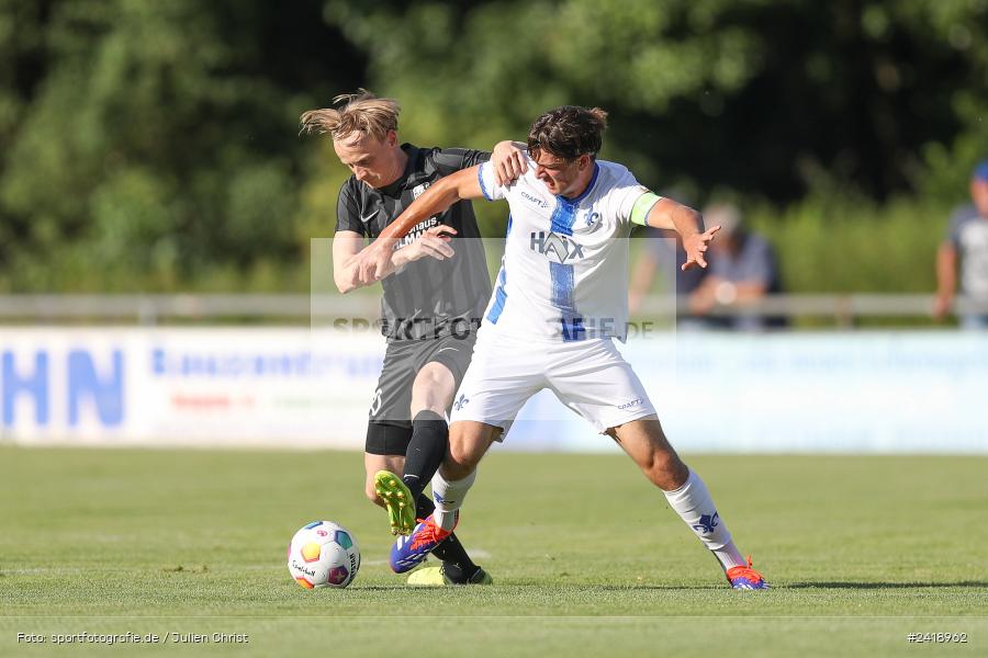 sport, action, TSV Karlburg, TSV, Sportgelände, SVD, SV Darmstadt 98 (U21), Landesfreundschaftsspiele, Karlburg, Hessenliga, HFV, Fussball, D98, Bayernliga Nord, BFV, 10.07.2024 - Bild-ID: 2418962 sport, action, TSV Karlburg, TSV, Sportgelände, SVD, SV Darmstadt 98 (U21), Landesfreundschaftsspiele, Karlburg, Hessenliga, HFV, Fussball, D98, Bayernliga Nord, BFV, 10.07.2024 - Bild-ID: 2418962