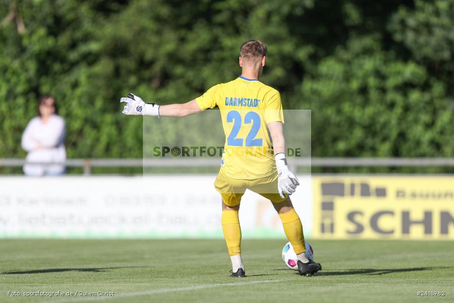 sport, action, TSV Karlburg, TSV, Sportgelände, SVD, SV Darmstadt 98 (U21), Landesfreundschaftsspiele, Karlburg, Hessenliga, HFV, Fussball, D98, Bayernliga Nord, BFV, 10.07.2024 - Bild-ID: 2418982