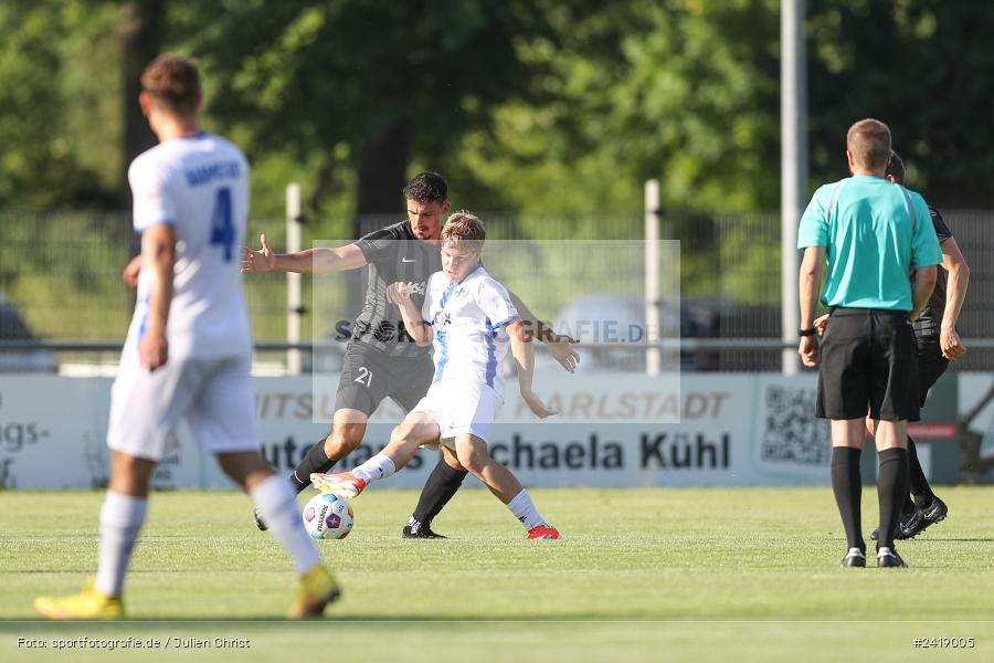 sport, action, TSV Karlburg, TSV, Sportgelände, SVD, SV Darmstadt 98 (U21), Landesfreundschaftsspiele, Karlburg, Hessenliga, HFV, Fussball, D98, Bayernliga Nord, BFV, 10.07.2024 - Bild-ID: 2419005