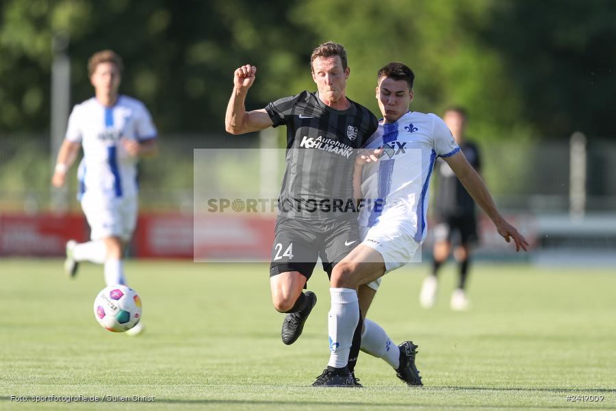 sport, action, TSV Karlburg, TSV, Sportgelände, SVD, SV Darmstadt 98 (U21), Landesfreundschaftsspiele, Karlburg, Hessenliga, HFV, Fussball, D98, Bayernliga Nord, BFV, 10.07.2024 - Bild-ID: 2419009