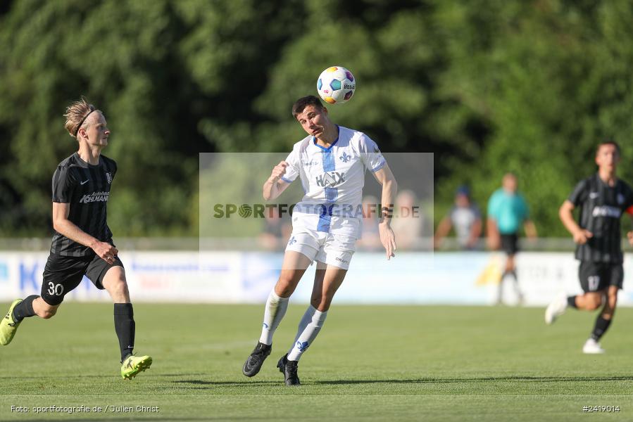 sport, action, TSV Karlburg, TSV, Sportgelände, SVD, SV Darmstadt 98 (U21), Landesfreundschaftsspiele, Karlburg, Hessenliga, HFV, Fussball, D98, Bayernliga Nord, BFV, 10.07.2024 - Bild-ID: 2419014