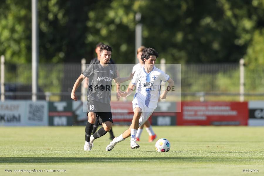 sport, action, TSV Karlburg, TSV, Sportgelände, SVD, SV Darmstadt 98 (U21), Landesfreundschaftsspiele, Karlburg, Hessenliga, HFV, Fussball, D98, Bayernliga Nord, BFV, 10.07.2024 - Bild-ID: 2419026