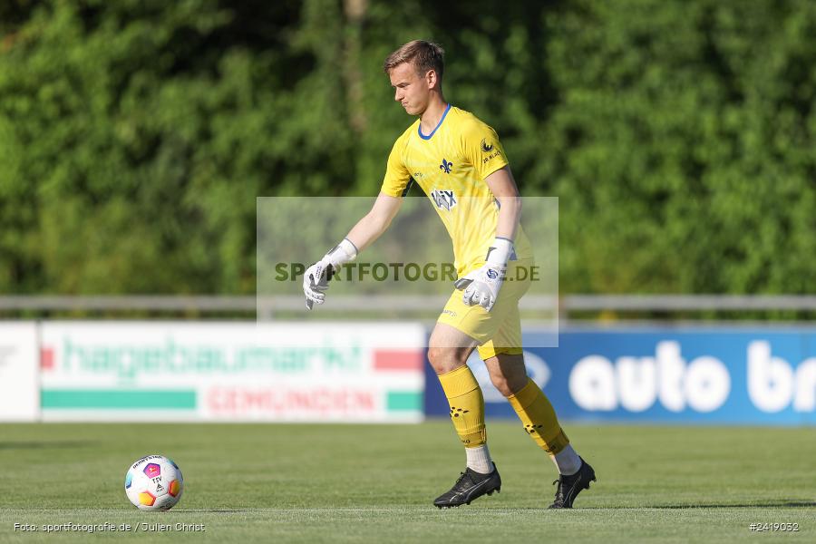 sport, action, TSV Karlburg, TSV, Sportgelände, SVD, SV Darmstadt 98 (U21), Landesfreundschaftsspiele, Karlburg, Hessenliga, HFV, Fussball, D98, Bayernliga Nord, BFV, 10.07.2024 - Bild-ID: 2419032