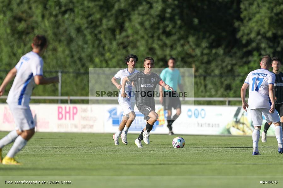 sport, action, TSV Karlburg, TSV, Sportgelände, SVD, SV Darmstadt 98 (U21), Landesfreundschaftsspiele, Karlburg, Hessenliga, HFV, Fussball, D98, Bayernliga Nord, BFV, 10.07.2024 - Bild-ID: 2419070