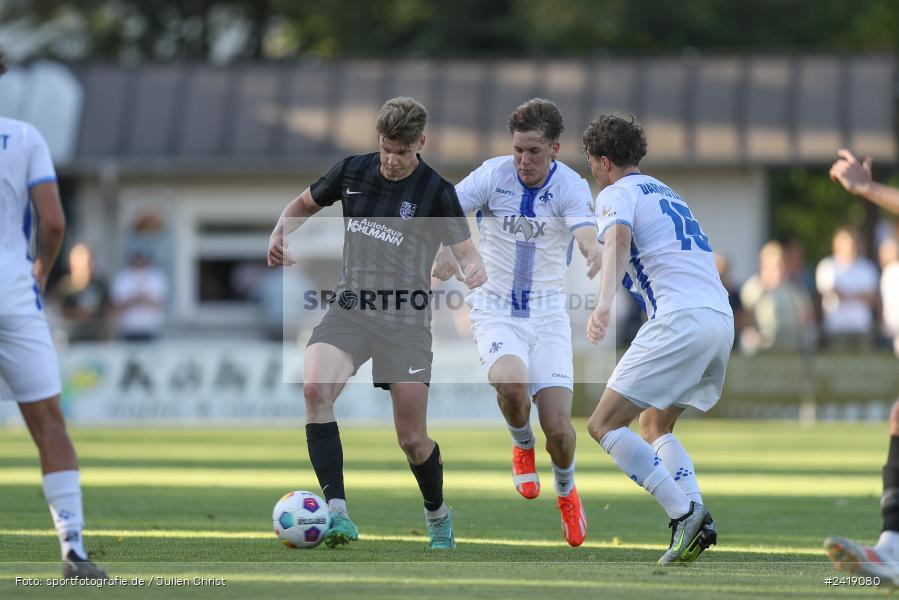 sport, action, TSV Karlburg, TSV, Sportgelände, SVD, SV Darmstadt 98 (U21), Landesfreundschaftsspiele, Karlburg, Hessenliga, HFV, Fussball, D98, Bayernliga Nord, BFV, 10.07.2024 - Bild-ID: 2419080