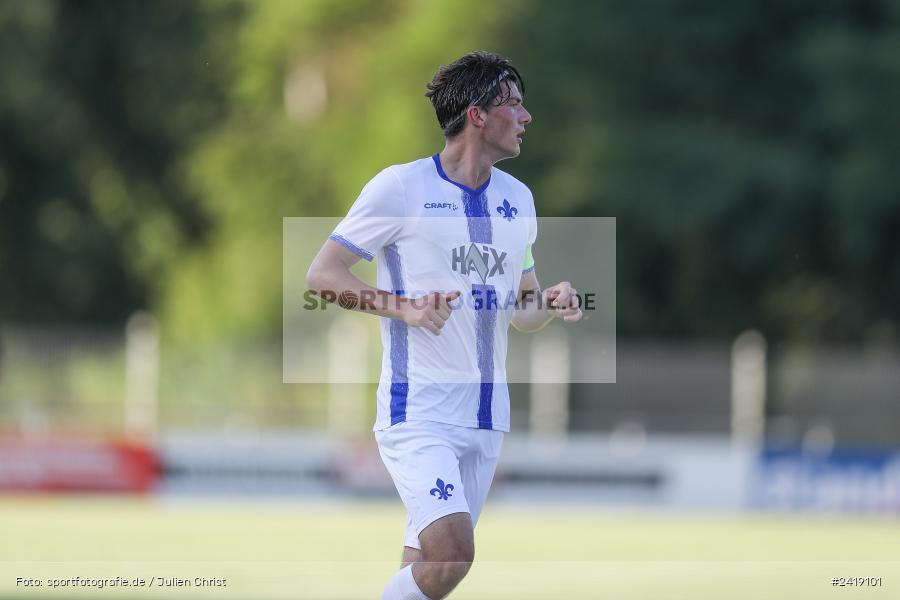 sport, action, TSV Karlburg, TSV, Sportgelände, SVD, SV Darmstadt 98 (U21), Landesfreundschaftsspiele, Karlburg, Hessenliga, HFV, Fussball, D98, Bayernliga Nord, BFV, 10.07.2024 - Bild-ID: 2419101 sport, action, TSV Karlburg, TSV, Sportgelände, SVD, SV Darmstadt 98 (U21), Landesfreundschaftsspiele, Karlburg, Hessenliga, HFV, Fussball, D98, Bayernliga Nord, BFV, 10.07.2024 - Bild-ID: 2419101