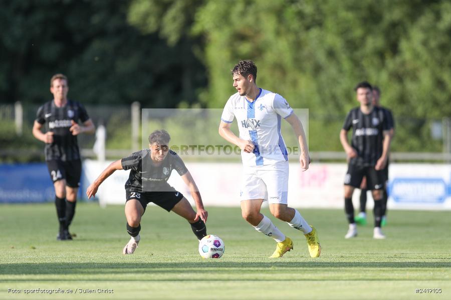 sport, action, TSV Karlburg, TSV, Sportgelände, SVD, SV Darmstadt 98 (U21), Landesfreundschaftsspiele, Karlburg, Hessenliga, HFV, Fussball, D98, Bayernliga Nord, BFV, 10.07.2024 - Bild-ID: 2419105