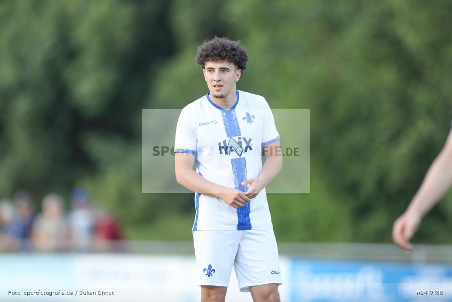 sport, action, TSV Karlburg, TSV, Sportgelände, SVD, SV Darmstadt 98 (U21), Landesfreundschaftsspiele, Karlburg, Hessenliga, HFV, Fussball, D98, Bayernliga Nord, BFV, 10.07.2024 - Bild-ID: 2419138