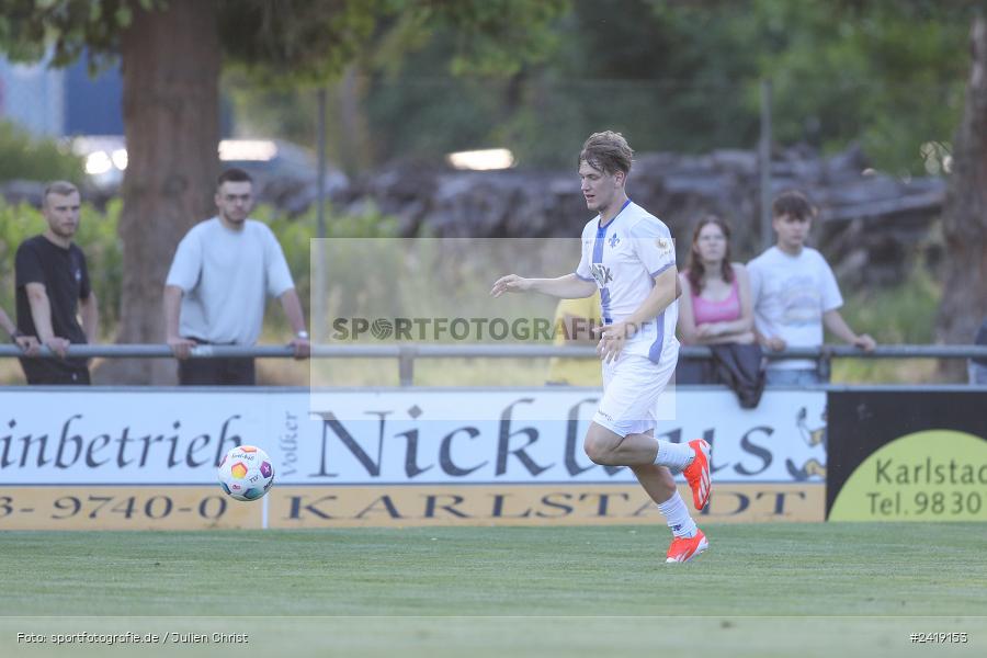 sport, action, TSV Karlburg, TSV, Sportgelände, SVD, SV Darmstadt 98 (U21), Landesfreundschaftsspiele, Karlburg, Hessenliga, HFV, Fussball, D98, Bayernliga Nord, BFV, 10.07.2024 - Bild-ID: 2419153