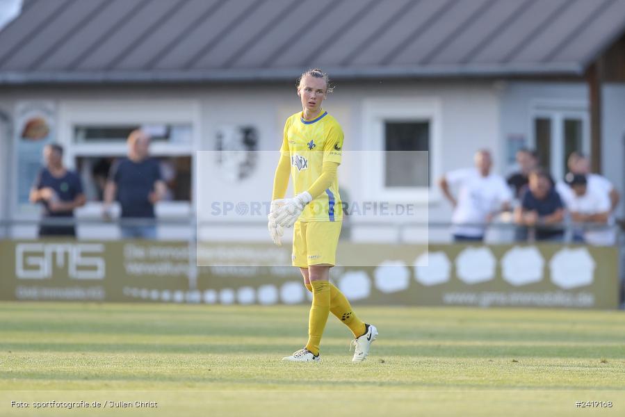 sport, action, TSV Karlburg, TSV, Sportgelände, SVD, SV Darmstadt 98 (U21), Landesfreundschaftsspiele, Karlburg, Hessenliga, HFV, Fussball, D98, Bayernliga Nord, BFV, 10.07.2024 - Bild-ID: 2419168