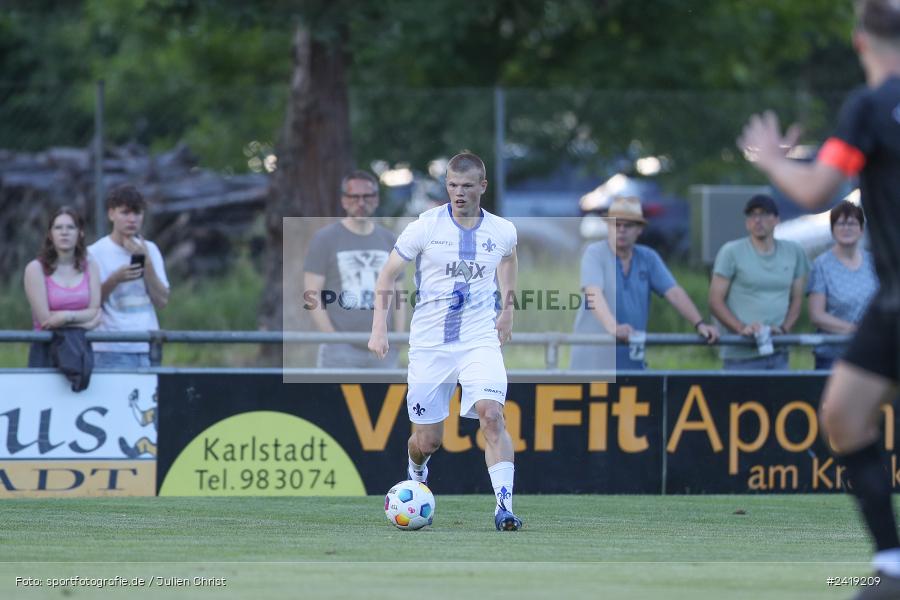 sport, action, TSV Karlburg, TSV, Sportgelände, SVD, SV Darmstadt 98 (U21), Landesfreundschaftsspiele, Karlburg, Hessenliga, HFV, Fussball, D98, Bayernliga Nord, BFV, 10.07.2024 - Bild-ID: 2419209