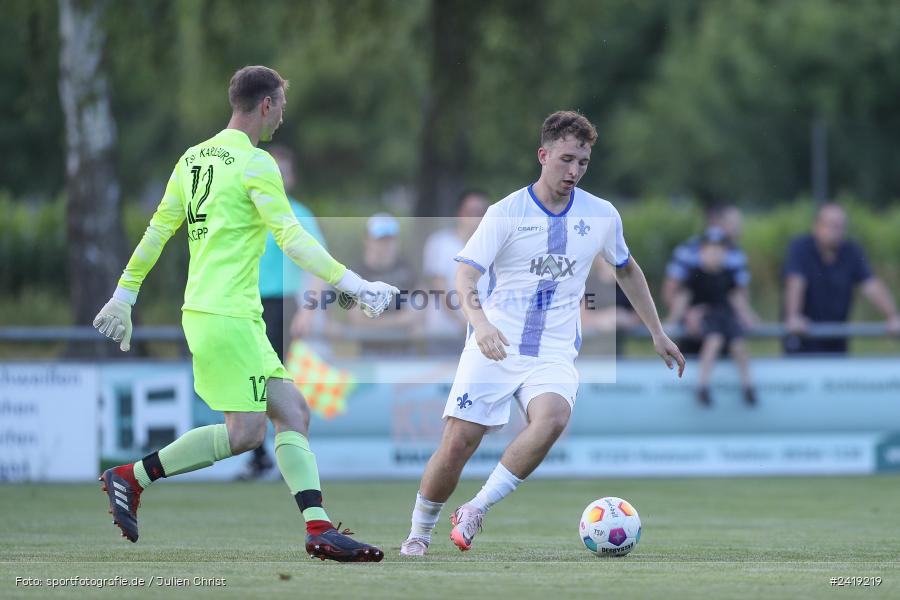 sport, action, TSV Karlburg, TSV, Sportgelände, SVD, SV Darmstadt 98 (U21), Landesfreundschaftsspiele, Karlburg, Hessenliga, HFV, Fussball, D98, Bayernliga Nord, BFV, 10.07.2024 - Bild-ID: 2419219