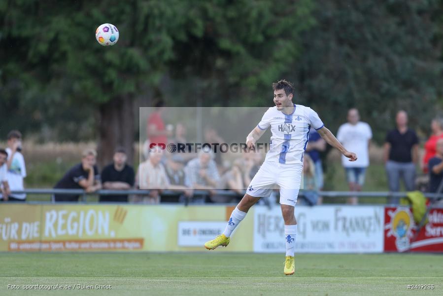 sport, action, TSV Karlburg, TSV, Sportgelände, SVD, SV Darmstadt 98 (U21), Landesfreundschaftsspiele, Karlburg, Hessenliga, HFV, Fussball, D98, Bayernliga Nord, BFV, 10.07.2024 - Bild-ID: 2419233