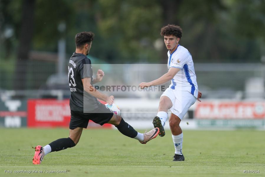 sport, action, TSV Karlburg, TSV, Sportgelände, SVD, SV Darmstadt 98 (U21), Landesfreundschaftsspiele, Karlburg, Hessenliga, HFV, Fussball, D98, Bayernliga Nord, BFV, 10.07.2024 - Bild-ID: 2419234