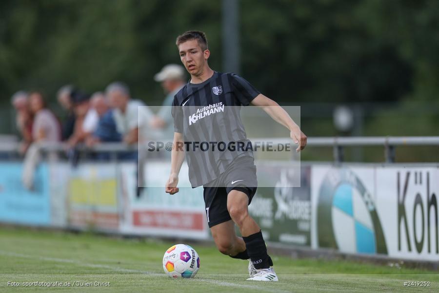 sport, action, TSV Karlburg, TSV, Sportgelände, SVD, SV Darmstadt 98 (U21), Landesfreundschaftsspiele, Karlburg, Hessenliga, HFV, Fussball, D98, Bayernliga Nord, BFV, 10.07.2024 - Bild-ID: 2419252