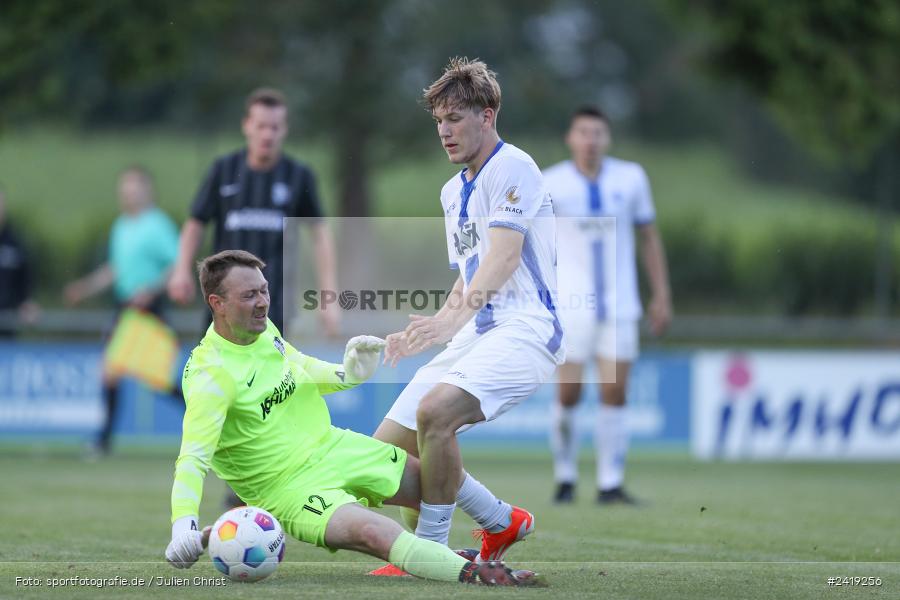 sport, action, TSV Karlburg, TSV, Sportgelände, SVD, SV Darmstadt 98 (U21), Landesfreundschaftsspiele, Karlburg, Hessenliga, HFV, Fussball, D98, Bayernliga Nord, BFV, 10.07.2024 - Bild-ID: 2419256