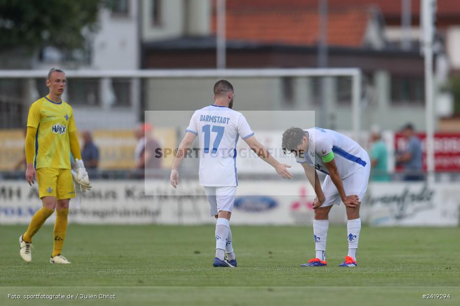 sport, action, TSV Karlburg, TSV, Sportgelände, SVD, SV Darmstadt 98 (U21), Landesfreundschaftsspiele, Karlburg, Hessenliga, HFV, Fussball, D98, Bayernliga Nord, BFV, 10.07.2024 - Bild-ID: 2419294