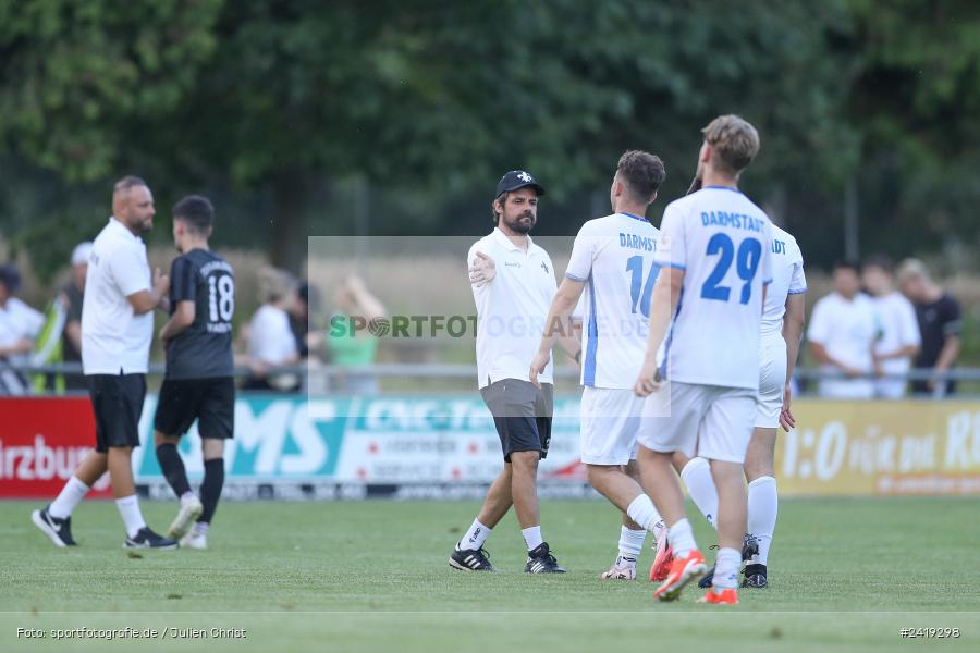 sport, action, TSV Karlburg, TSV, Sportgelände, SVD, SV Darmstadt 98 (U21), Landesfreundschaftsspiele, Karlburg, Hessenliga, HFV, Fussball, D98, Bayernliga Nord, BFV, 10.07.2024 - Bild-ID: 2419298 sport, action, TSV Karlburg, TSV, Sportgelände, SVD, SV Darmstadt 98 (U21), Landesfreundschaftsspiele, Karlburg, Hessenliga, HFV, Fussball, D98, Bayernliga Nord, BFV, 10.07.2024 - Bild-ID: 2419298