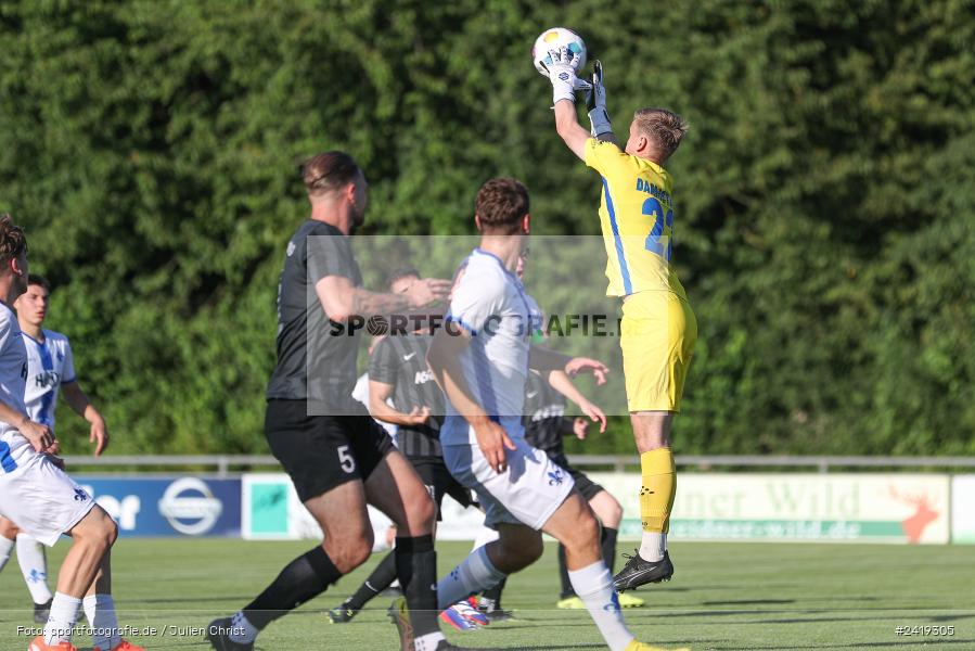 sport, action, TSV Karlburg, TSV, Sportgelände, SVD, SV Darmstadt 98 (U21), Landesfreundschaftsspiele, Karlburg, Hessenliga, HFV, Fussball, D98, Bayernliga Nord, BFV, 11.07.2024 - Bild-ID: 2419305