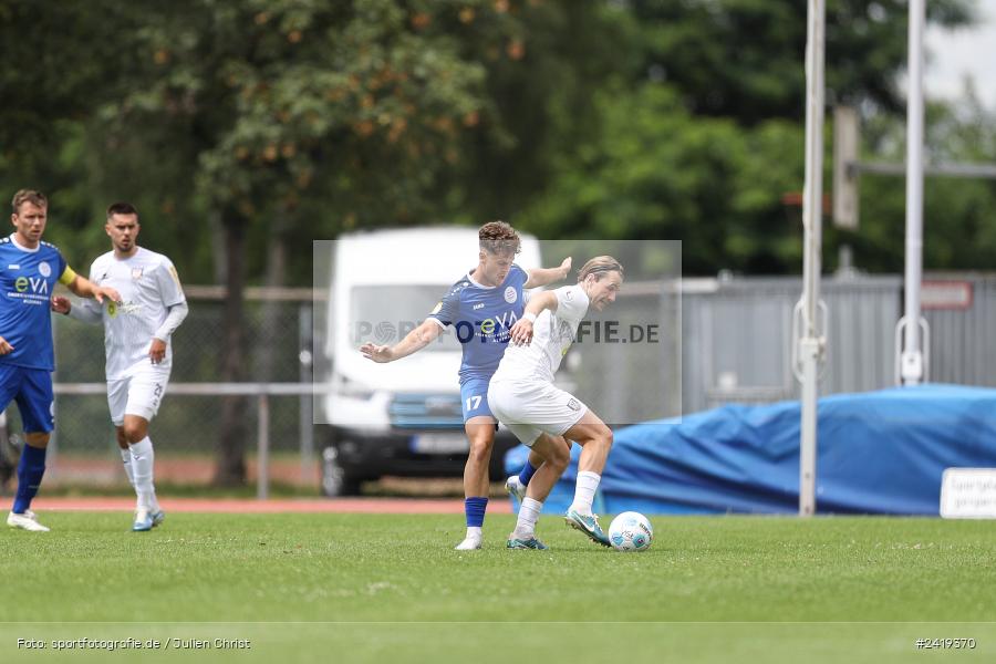 sport, action, Sportgeläde, Regionalliga Südwest, Hessenliga, HFV, Fussball, FSV Frankfurt, FSV, FCB, FC Bayern Alzenau, Alzenau, 13.07.2024 - Bild-ID: 2419370
