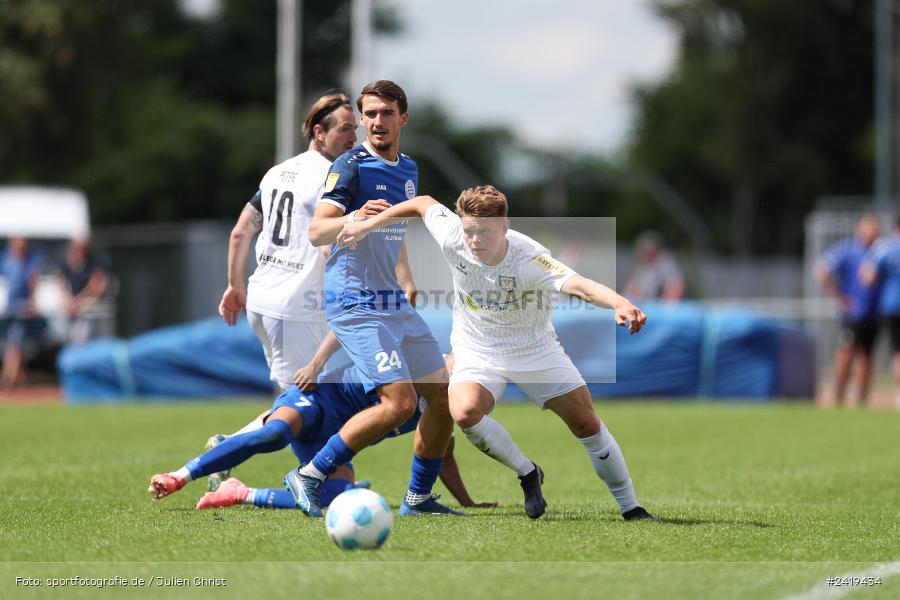 sport, action, Sportgeläde, Regionalliga Südwest, Hessenliga, HFV, Fussball, FSV Frankfurt, FSV, FCB, FC Bayern Alzenau, Alzenau, 13.07.2024 - Bild-ID: 2419434