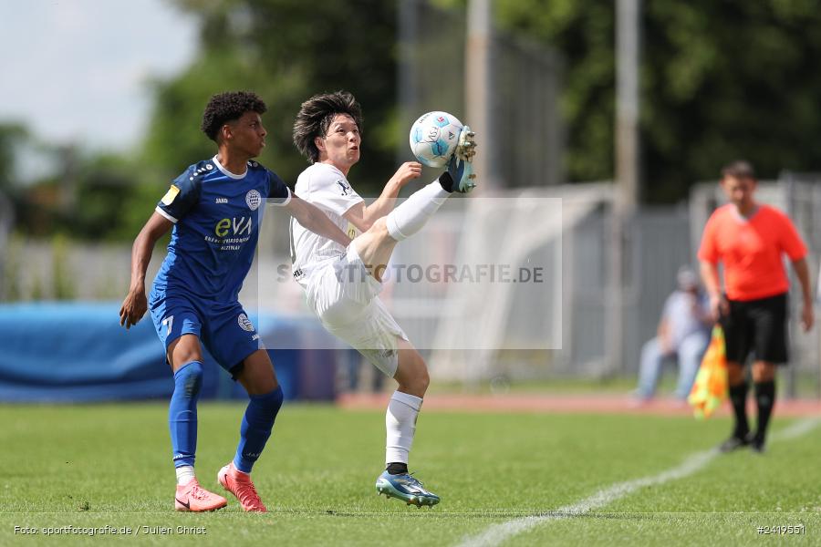 sport, action, Sportgeläde, Regionalliga Südwest, Hessenliga, HFV, Fussball, FSV Frankfurt, FSV, FCB, FC Bayern Alzenau, Alzenau, 13.07.2024 - Bild-ID: 2419551 sport, action, Sportgeläde, Regionalliga Südwest, Hessenliga, HFV, Fussball, FSV Frankfurt, FSV, FCB, FC Bayern Alzenau, Alzenau, 13.07.2024 - Bild-ID: 2419551