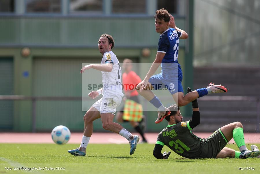 sport, action, Sportgeläde, Regionalliga Südwest, Hessenliga, HFV, Fussball, FSV Frankfurt, FSV, FCB, FC Bayern Alzenau, Alzenau, 13.07.2024 - Bild-ID: 2419596