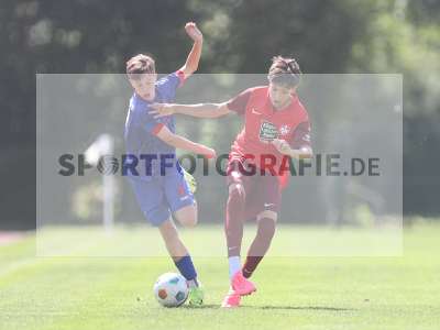 Fotos von 1. FC Kaiserslautern - FSV Hollenbach auf sportfotografie.de