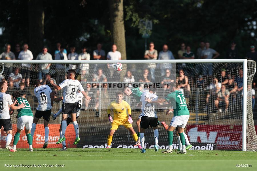 Willy-Sachs-Stadion, Schweinfurt, 19.07.2024, sport, action, Fussball, BFV, Regionalliga Bayern, 1. Spieltag, TSV, FCS, TSV Aubstadt, 1. FC Schweinfurt 1905 - Bild-ID: 2420314